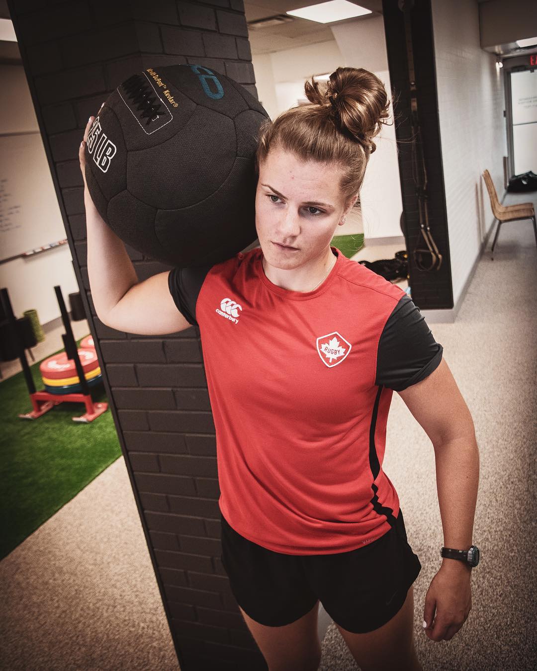 Congrats on your 4 month post-op ACL milestone!! One of the most hardworking and focused athletes to walk through our doors! 👊🏼 @mckinley_hunt @rugbycanada 🇨🇦🏉 #rugbyCA #scrumallday